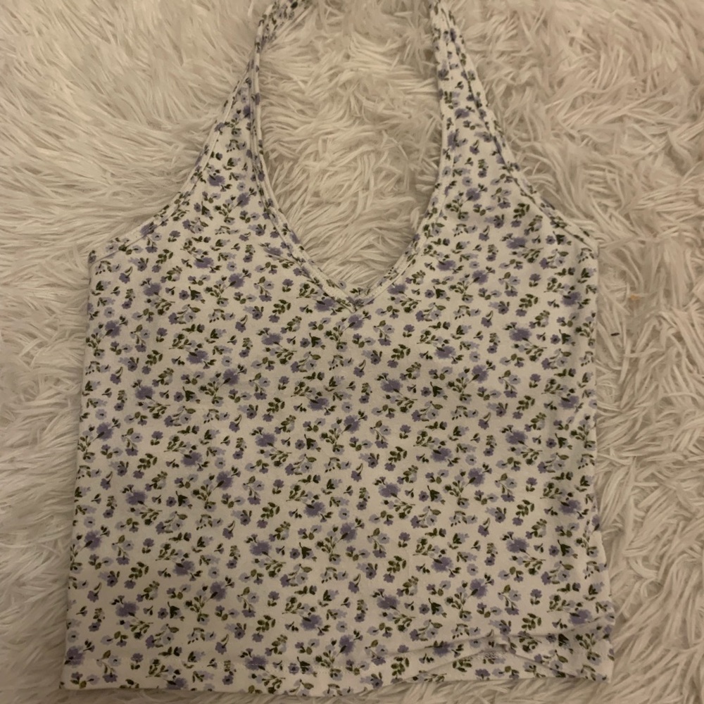 Hollister halter top six xs
